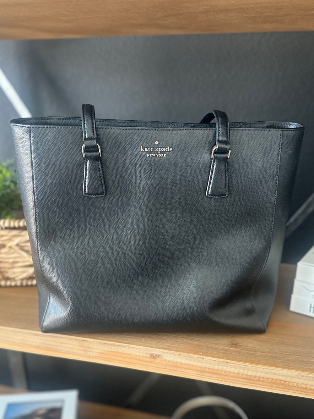 kate spade black structured leather tote